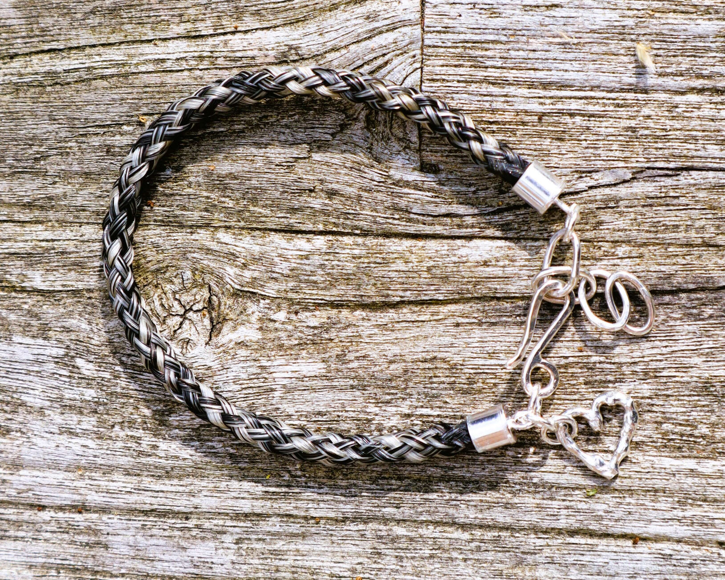 horse hair round braided bracelet
