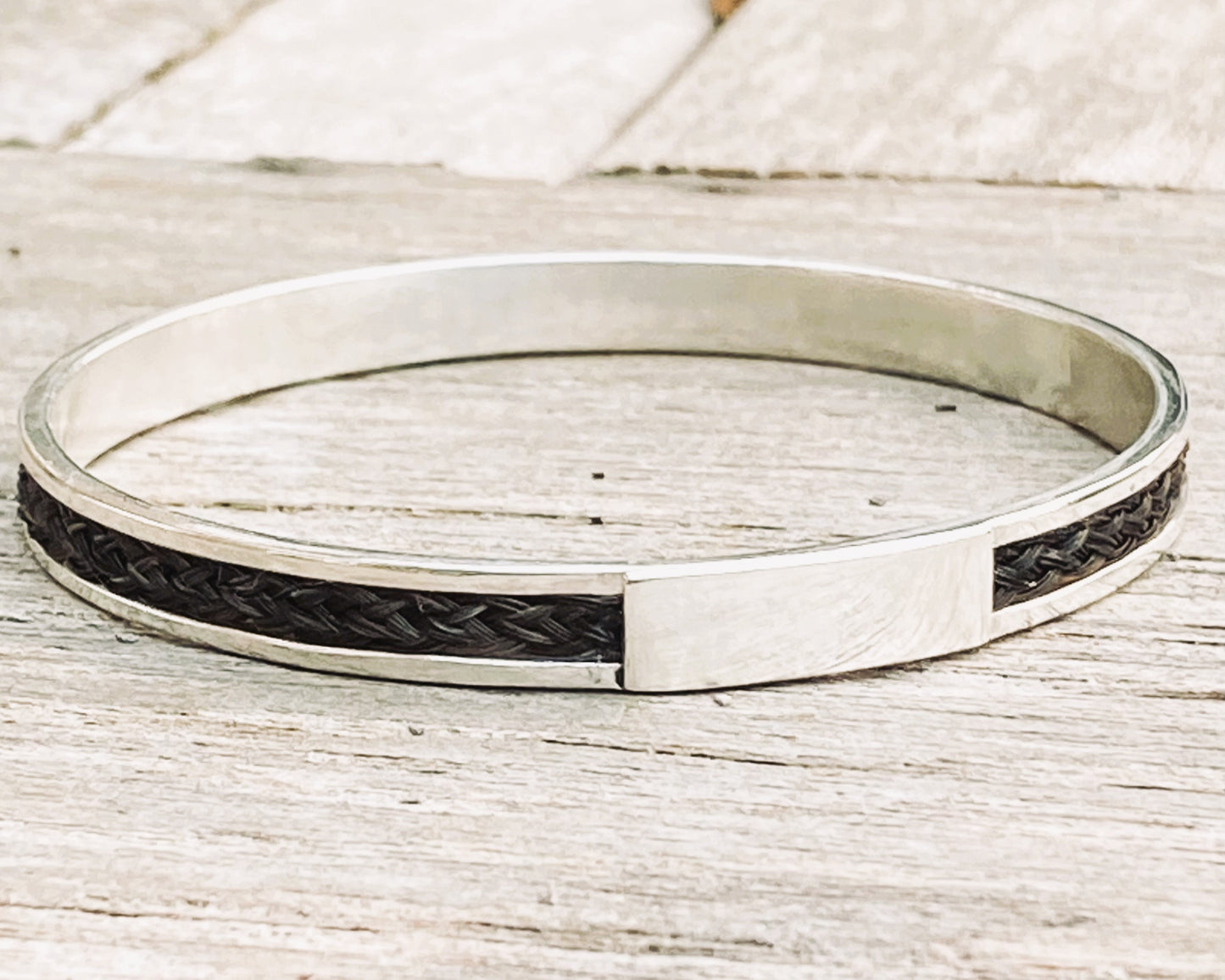 Horsetails Full Bangle